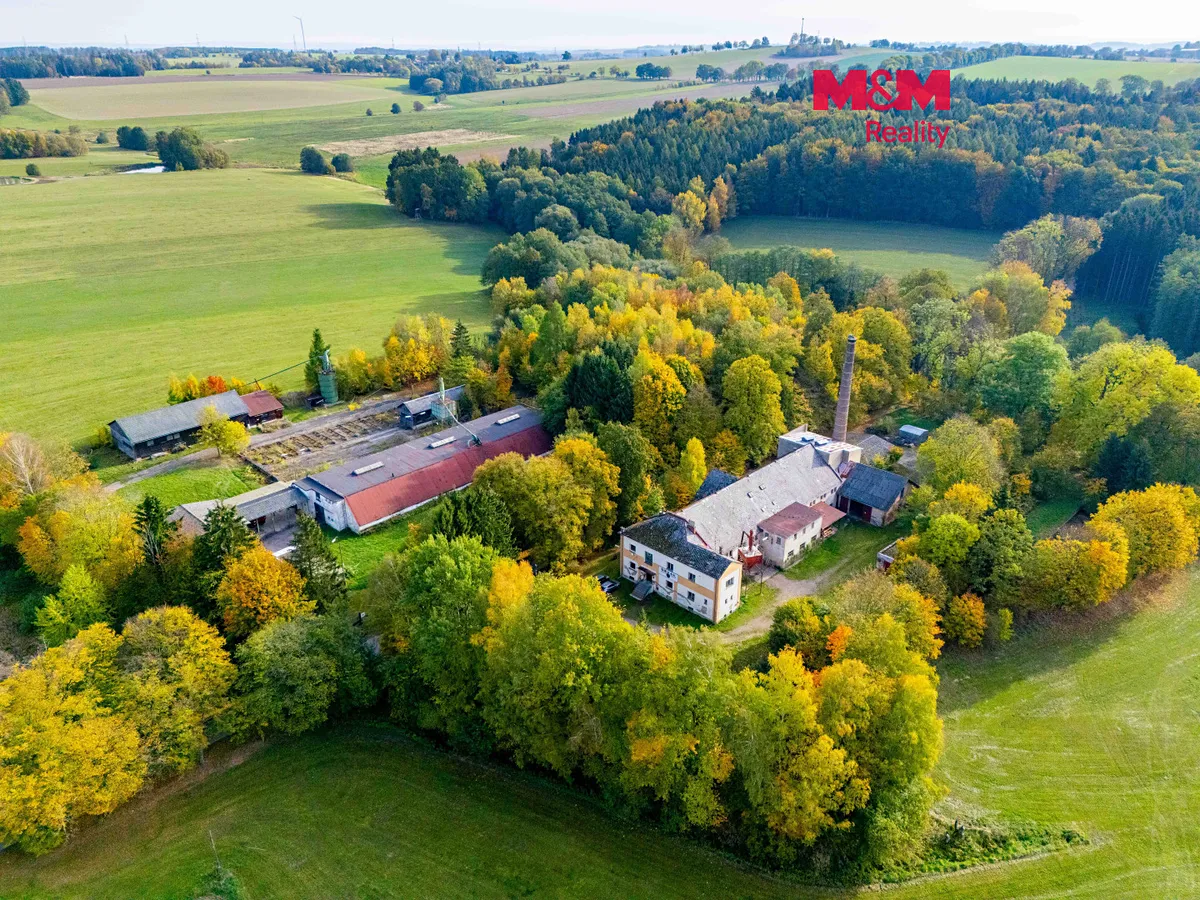 Prodej výrobní haly, prostoru 4000 m²